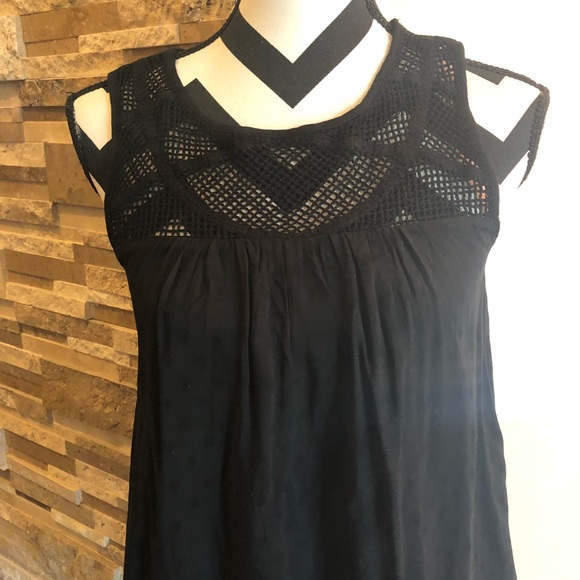 Liz Lange Maternity Black Tank Top - Picture 2 of 6